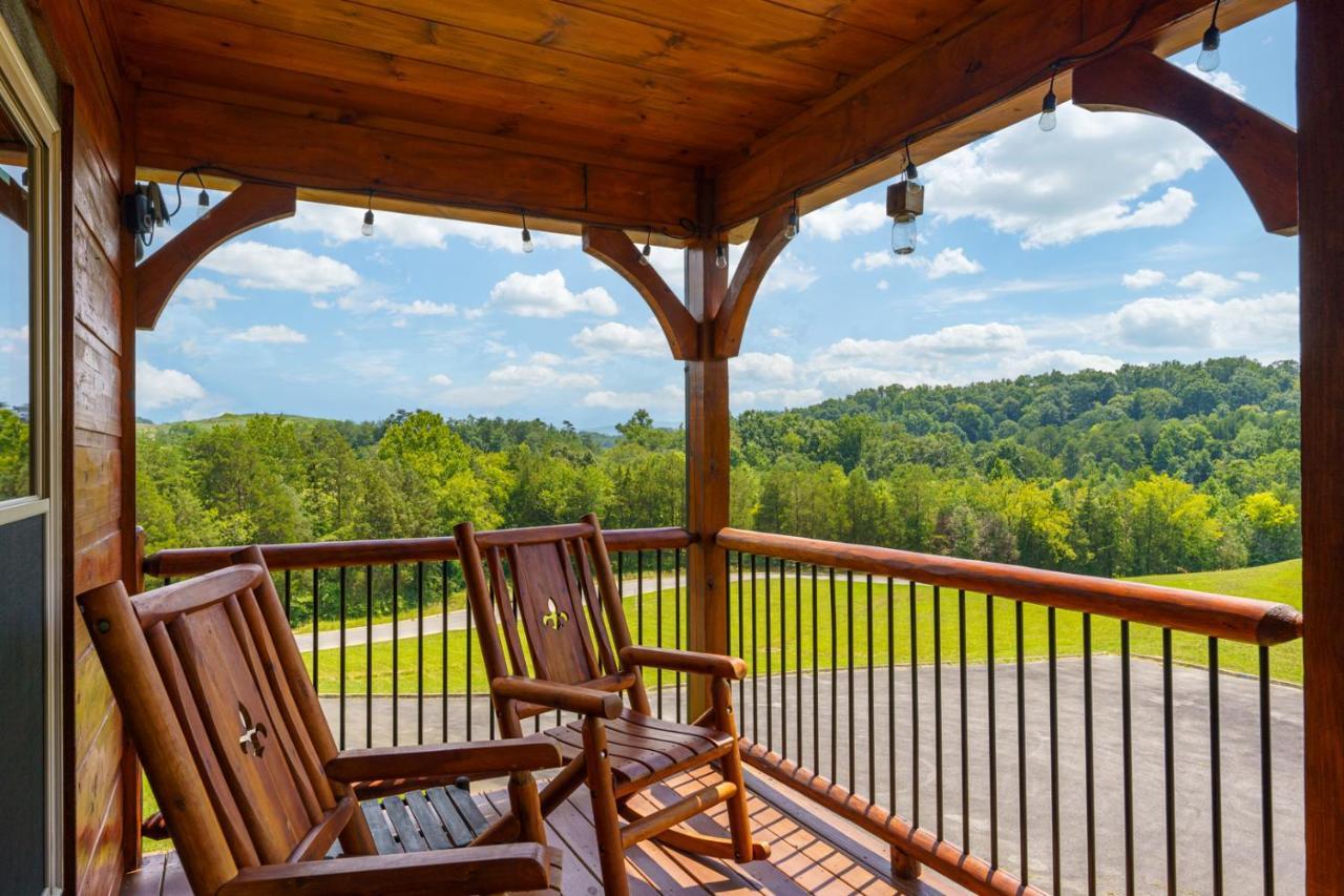 Huny Bear Lodge Пиджен-Фордж Экстерьер фото